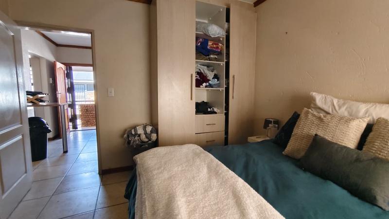 To Let 2 Bedroom Property for Rent in Die Bult North West